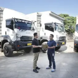 Bisnis eCommerce Meroket Jasa Transportasi Logistik dan Pengiriman Ikut Serok Cuan